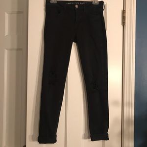 American Eagle black ripped jegging